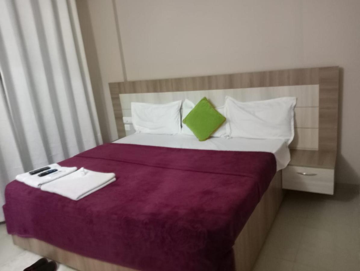 Omaxe Krishna Aavas Apartman Vrindávan Kültér fotó