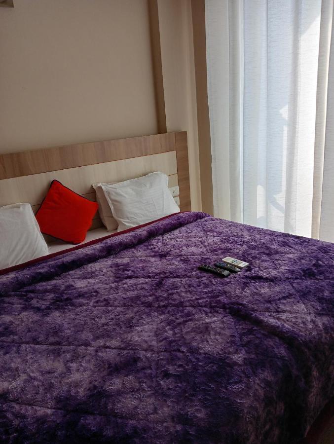 Omaxe Krishna Aavas Apartman Vrindávan Kültér fotó