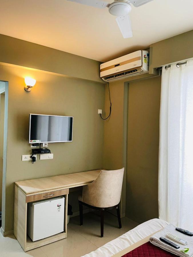 Omaxe Krishna Aavas Apartman Vrindávan Kültér fotó