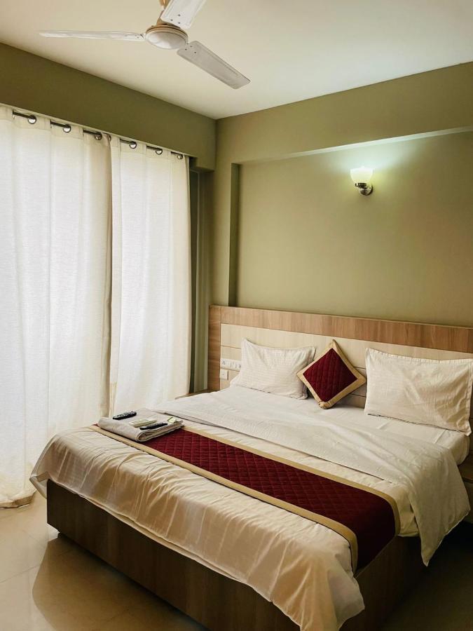 Omaxe Krishna Aavas Apartman Vrindávan Kültér fotó